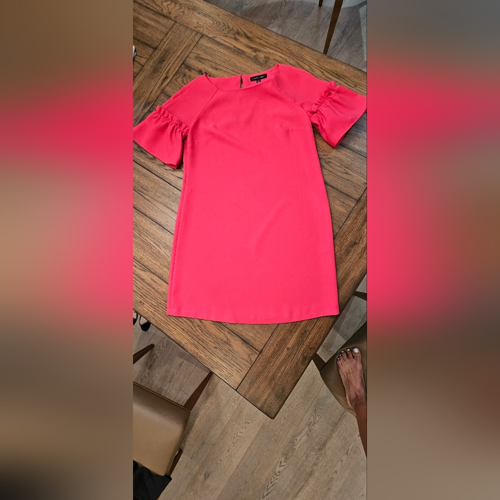 Red short sleeve